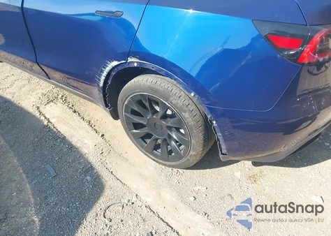 2021 Tesla Model Y Long Range Dual Motor All-Wheel Drive из США, поврежденный, VIN 5YJYGDEE9MF061560